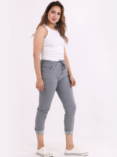 Ladies Skinny Solid Magic Pant Dark Grey